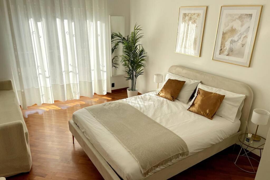Amazing Flat With Terrace Apartman Milánó Kültér fotó